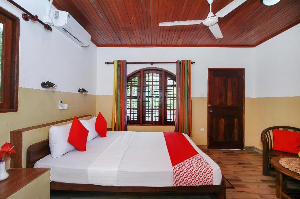 Sunny'S Garden Hotel أمبالانغودا المظهر الخارجي الصورة